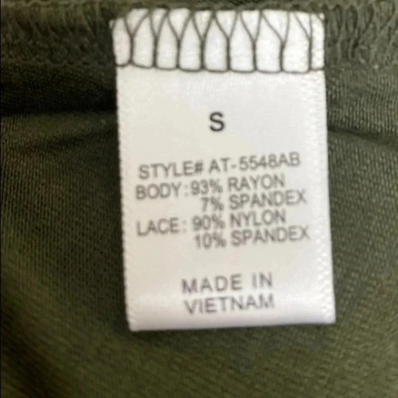 🆕Zenana Olive Lace-Trim Hi-Low Olive Tunic S🆕 - Picture 8 of 9